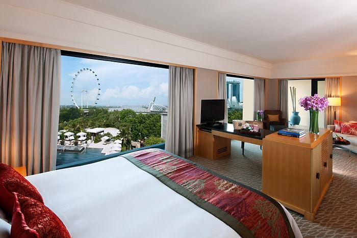 Mandarin Oriental, Khách sạn